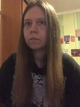 LunaVirelle online show from 04.15.26