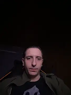 Snapshot of Asimako chatting on 02.06.26 Asimako online show from 02.06.26