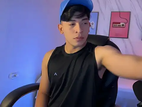 Snapshot of David_Nova chatting on 11.09.25 David Nova online show from 11.09.25