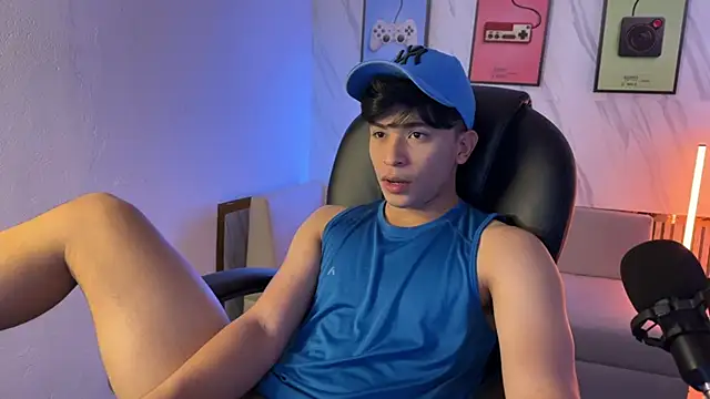 David Nova online show from 11.22.25