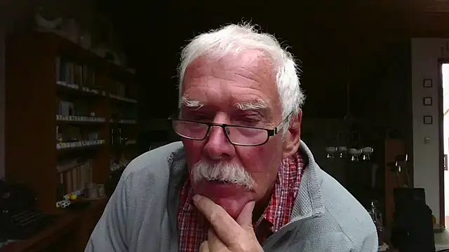 super-snoopy online show from 09.14.25