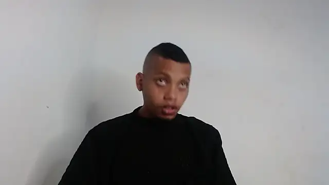 Snapshot of drako_monster chatting on 06.22.26 drako monster online show from 06.22.26