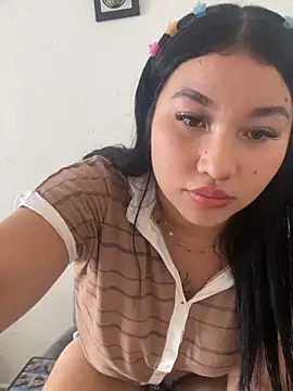 Vicky bloonde online show from 10.14.25