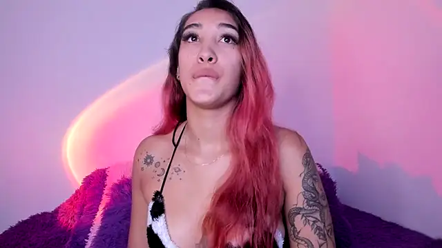 HeidyRousse online show from 02.20.26