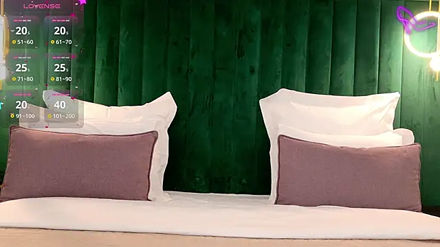 ClaireMathis online show from 02.20.26