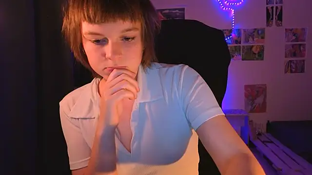 liquid0fluid0 online show from 10.14.25