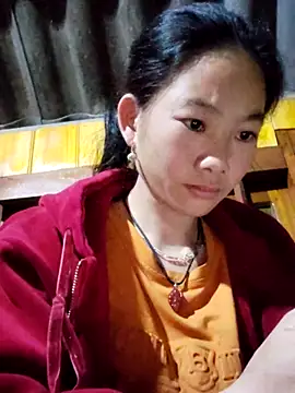 gio-thu online show from 12.13.25