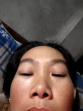 gio-thu online show from 12.21.25