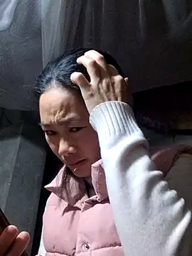 gio-thu online show from 01.08.26