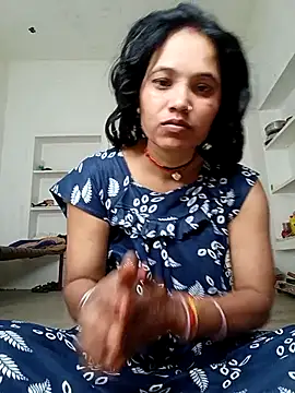 Snapshot of Cuty_tanya chatting on 04.21.26 Cuty tanya online show from 04.21.26