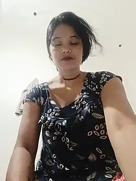 Snapshot of Cuty_tanya chatting on 06.23.26 Cuty tanya online show from 06.23.26
