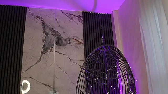 RachelRavee online show from 11.22.25