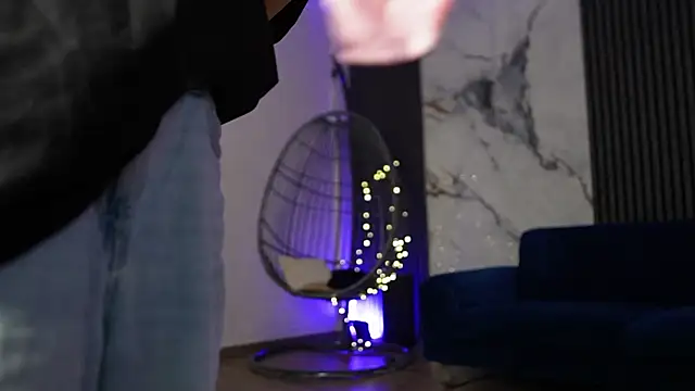 RachelRavee online show from 01.13.26