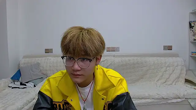 Snapshot of KK-cuteboy chatting on 02.18.26 KK-cuteboy online show from 02.18.26