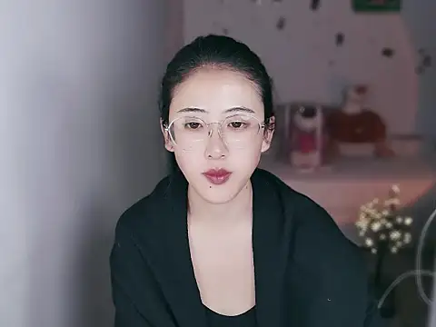 Queena  online show from 01.13.26