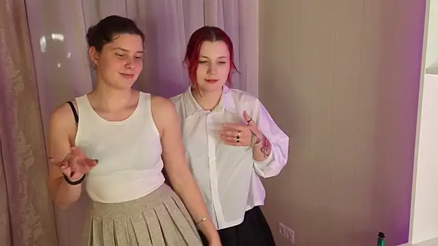 LaureenBetterley online show from 10.10.25