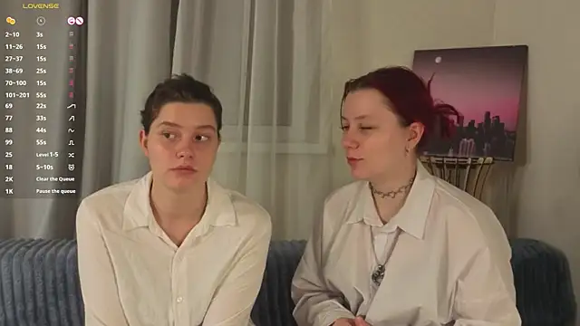 LaureenBetterley online show from 10.11.25