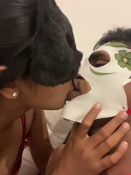 Snapshot of Nora-2003 chatting on 02.25.26 Nora-2003 online show from 02.25.26