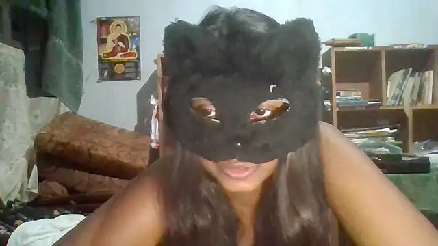 Nora-2003 online show from 04.15.26