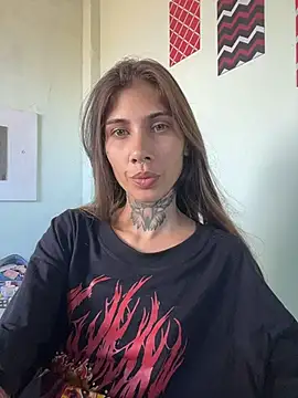 Snapshot of casalskunk chatting on 05.19.26 casalskunk online show from 05.19.26