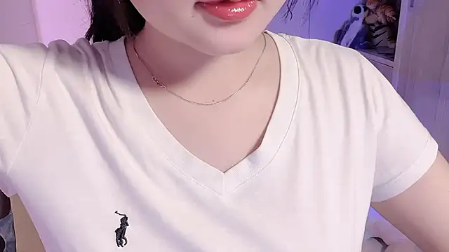 Snapshot of BeChinh_Lee chatting on 06.19.26 BeChinh Lee online show from 06.19.26