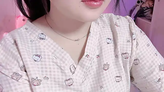 Snapshot of BeChinh_Lee chatting on 06.20.26 BeChinh Lee online show from 06.20.26