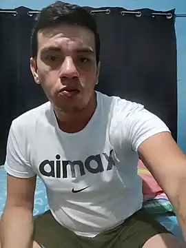 Snapshot of Aturo77 chatting on 11.15.25 Aturo77 online show from 11.15.25