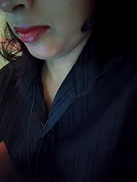 Royal Shona online show from 10.23.25