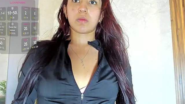 Snapshot of Vittoria_Conti_ chatting on 05.20.26 Vittoria Conti online show from 05.20.26
