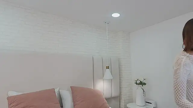 nina gb online show from 03.20.26