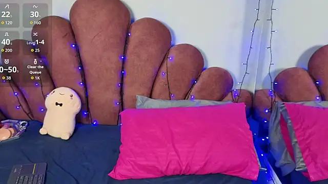 CHIARAJJONES online show from 01.14.26