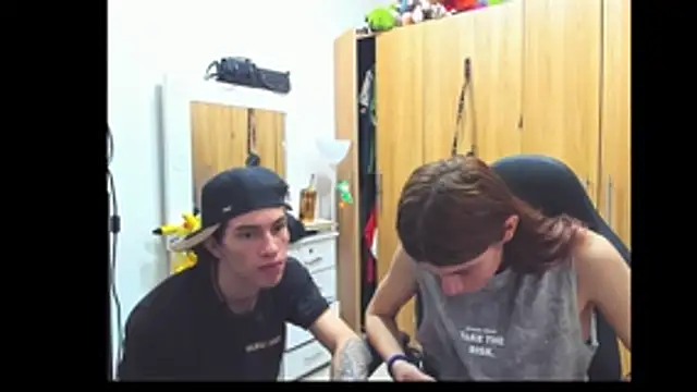 Pride couple online show from 07.16.26