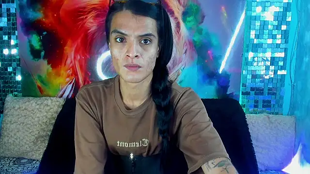 Snapshot of ZAMMIRA chatting on 03.27.26 ZAMMIRA online show from 03.27.26