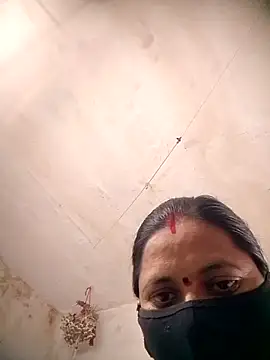 Q rekha online show from 10.12.25