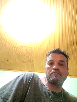 Snapshot of Toph12345 chatting on 11.08.25 Toph12345 online show from 11.08.25