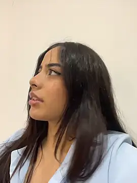 zoeartt online show from 10.11.25