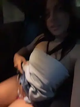 zoeartt online show from 10.14.25