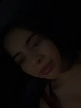 zoeartt online show from 10.21.25