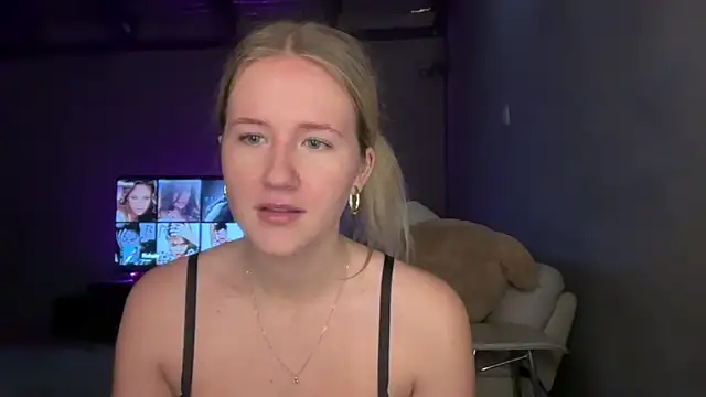 Snapshot of itssosierra chatting on 06.23.26 itssosierra online show from 06.23.26