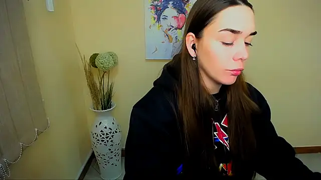 ketrin li online show from 10.10.25