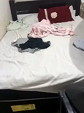  - - rayssa online show from 10.21.25