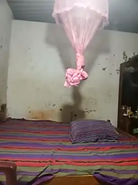 HarshiStar7 online show from 12.14.25