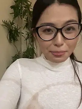 zhenzhen666 online show from 10.25.25