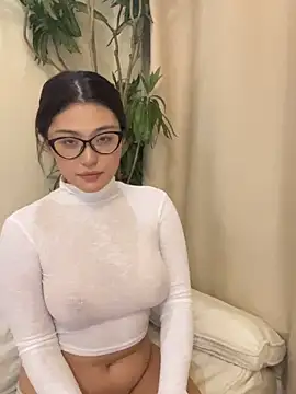 zhenzhen666 online show from 10.26.25