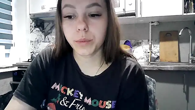 Snapshot of Ladikisss_20 chatting on 10.10.25 Ladikisss 20 online show from 10.10.25