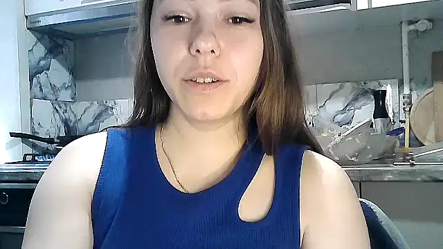 Snapshot of Ladikisss_20 chatting on 10.12.25 Ladikisss 20 online show from 10.12.25