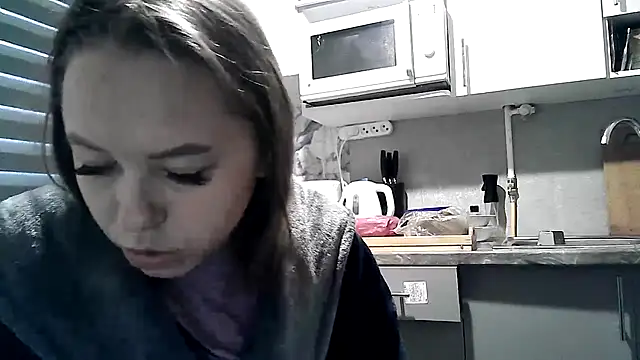 Snapshot of Ladikisss_20 chatting on 10.14.25 Ladikisss 20 online show from 10.14.25