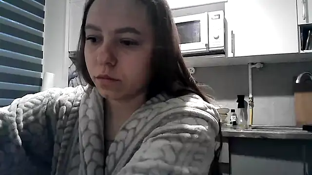 Snapshot of Ladikisss_20 chatting on 10.16.25 Ladikisss 20 online show from 10.16.25