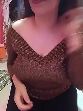 Snapshot of sondimila chatting on 05.17.26 sondimila online show from 05.17.26