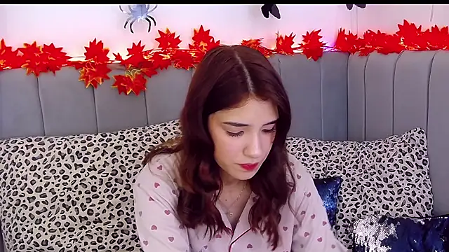 ArielLoove online show from 10.11.25